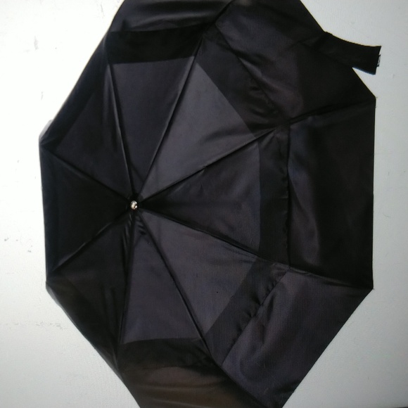 Totes Golf-Size Umbrella 55" in black - Picture 5 of 5